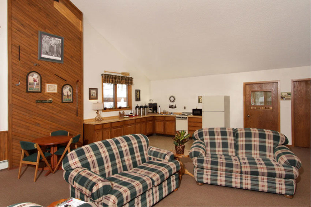 Lake Forest Resort Eagle River Eksteriør billede