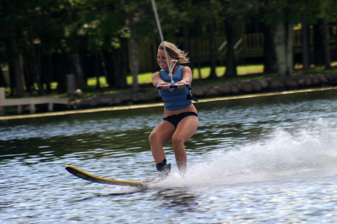 Lake Forest Resort Eagle River Eksteriør billede